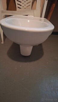 WC závěsné - 2