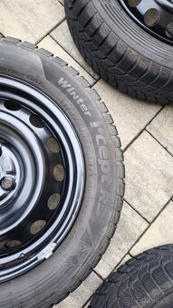 Zimní pneu 175/65 R15 s disky Toyota Yaris III - 2