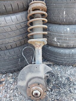 BMW e32,e34 těhlice - 2