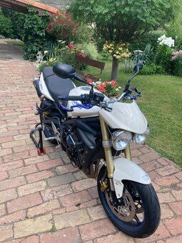 Triumph Street triple 675, 2009 - 2