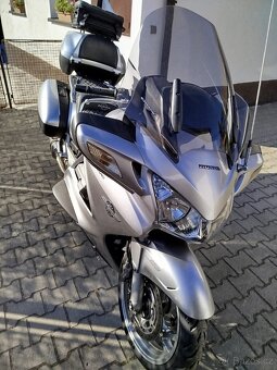 Honda pan european st 1300 - 2