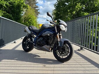 Triumph Speedtriple 1050 SE - 2