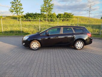 Opel Astra J ST 1.7 CDTI 92kW - 2
