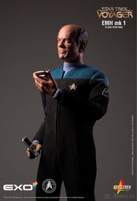 Star Trek: Voyager - THE DOCTOR - 2