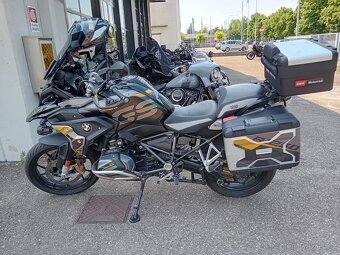 BMW R2250GS EXECUTIVE - 2
