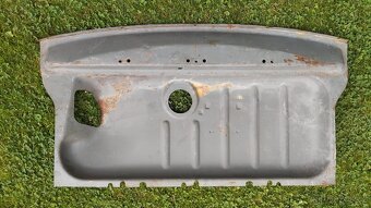 Dno kufru na Škoda 100, Škoda 110LS, Škoda 110R nepouzité - 2