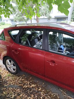 Kia ceed crdi 1,6 diesel. - 2
