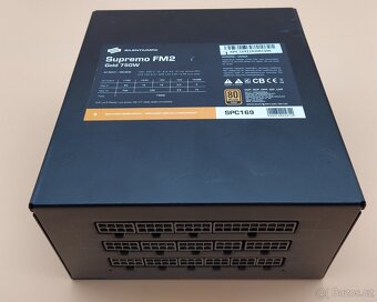 Prodám PC zdroj SilentiumPC Supremo FM2 750W Gold - 2