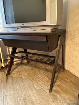TV stolek - 2