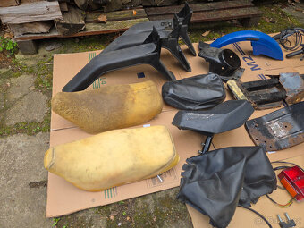 Prodám soubor náhradních dílů na Manet Korado - 2