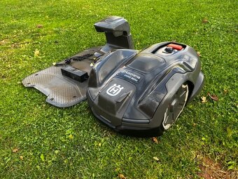 Automatická sekačka Husgarna Nera 410XE - 2