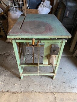 Stolová cirkulárka - 2