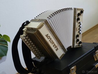 Heligónka Karaulov 2rad,CF (nová) - 2