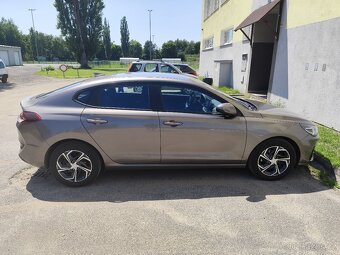 Hyundai i30 fastback - 2