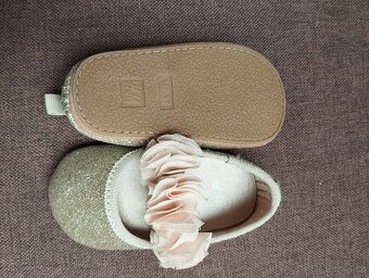 Dívčí baleríny značky H&M 16-17 - 2
