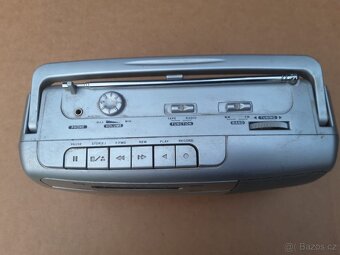 Radiomagnetofon Roadstar - 2