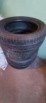 Zimní gumy Barum  205/55/16 - 2