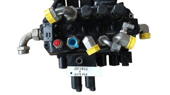 Merlo rozvaděč + joystick - 2