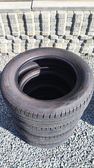 Letní pneu 215/60R17 - 2