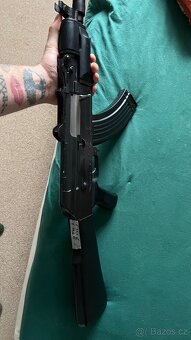 Ak 47 beta marui - 2