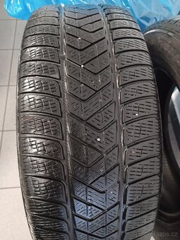 Zimní pneu PIRELLI 235/60 R18 107H - 2