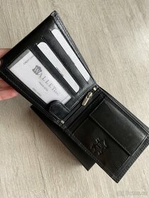 Kožená peněženka bez nápisů - 2