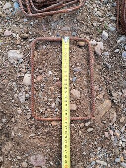 Betonářské třmínky - rozměry 200x150 a 200x200 - 2