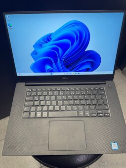 DELL Precision 5530 15,6" i7/32GB/512GB/4K/Dotyk , záruka - 2