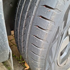 Prodám nove pneu Continental EcoContact 6Q rozměr 215/60 R18 - 2