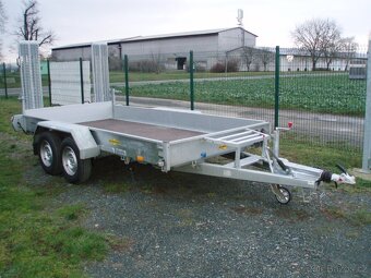 Prodám přívěs HUMBAUR HS 353718 - 2