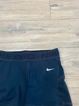 Pěkné kratasy Nike Pro - 2