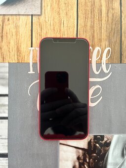 Phone 14 Product Red – 128 GB – Perfektní stav - 2