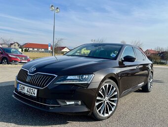 Škoda Superb L&K 2,0 tdi 4x4 DSG 140 kw - 2