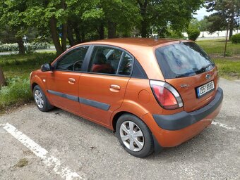 Kia Rio 1.5 CRDI - 2