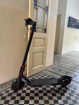 Xiaomi Mi Electric Scooter Pro (M365 Pro) - 2