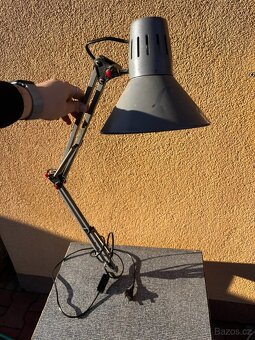 Stolní ramenná lampa - 2