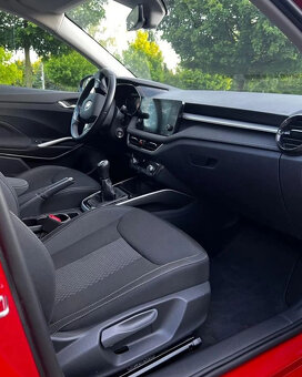 Skoda Fabia 1.0 TSI Style Benzin - 2