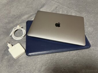 MacBook Air M1 13" / 16GB RAM / 256GB SSD - 2