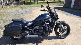 Kawasaki Vulcan 650 S - 2