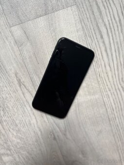 Iphone 11, 64GB - 2