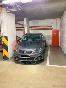 Prodej parkovacího stání, ulice Pod Harfou, Praha - 2