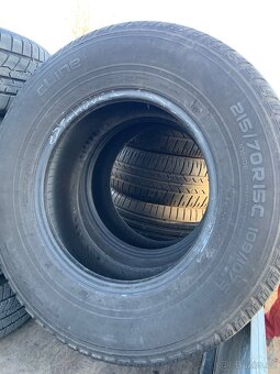 215/70 R15C Nokian - 2