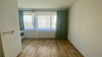 Prodej bytu 1+kk, 25 m2, OV - 2
