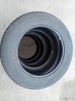 Pneumatiky Nokian 215/60 R16 - 2