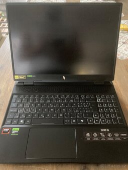 Acer Nitro 16 Black (AN16-42-R9D6) - 2