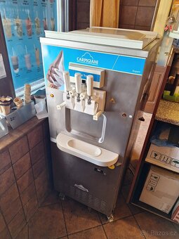 Prodám kompletní ledový bar – zmrzlina, tříšť, led - 2