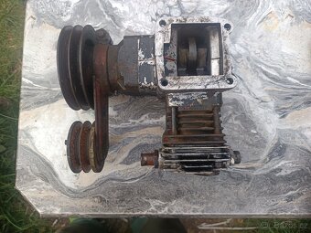 Prodám plně funkční kompresor Zetor Crystal - 2