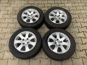 Peugeot 15" zimní - 2