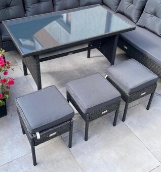 Ratanovy stul a puffy - 2