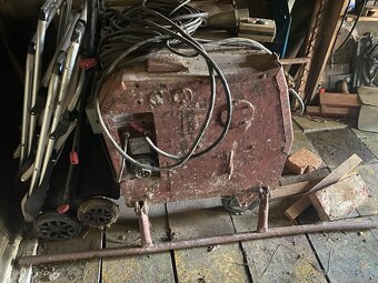 Stavební výtah + vrátek - 2